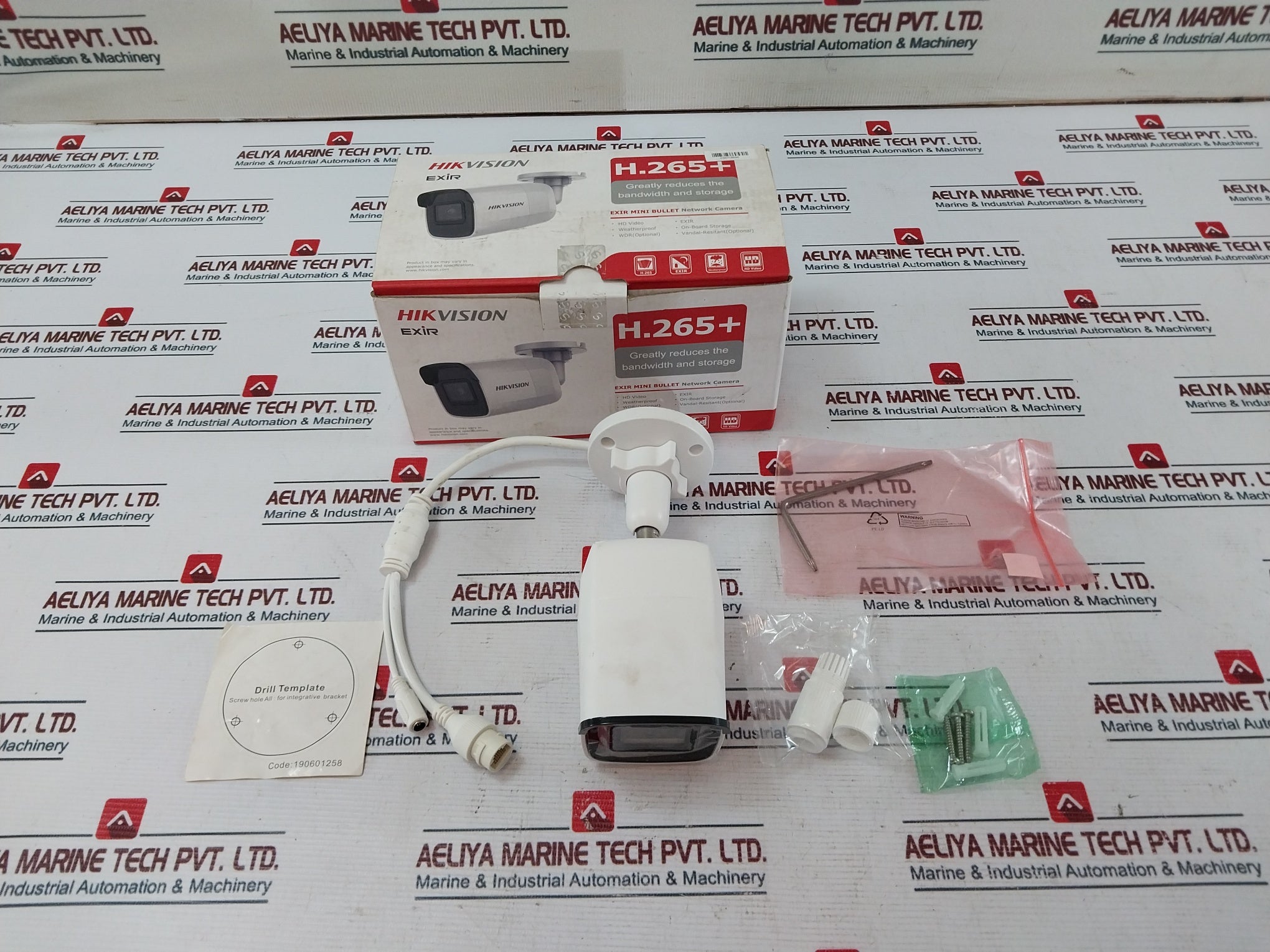 Hikvision Ds-2Cd202Wf-i Exir Mini Bullet Network Camera H.265+ 4Mm 2Mp