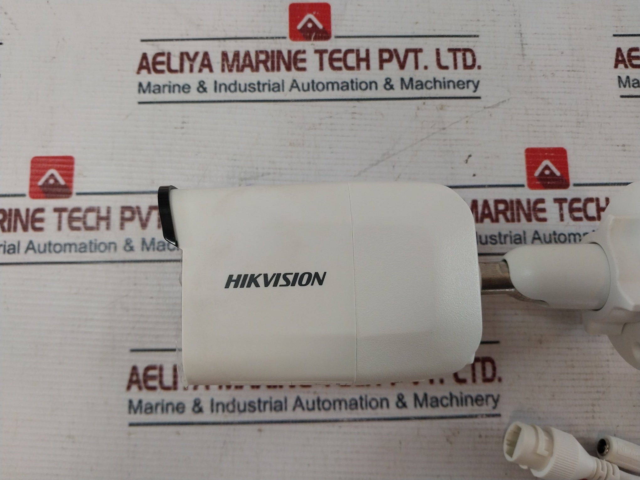 Hikvision Ds-2Cd202Wf-i Exir Mini Bullet Network Camera H.265+ 4Mm 2Mp