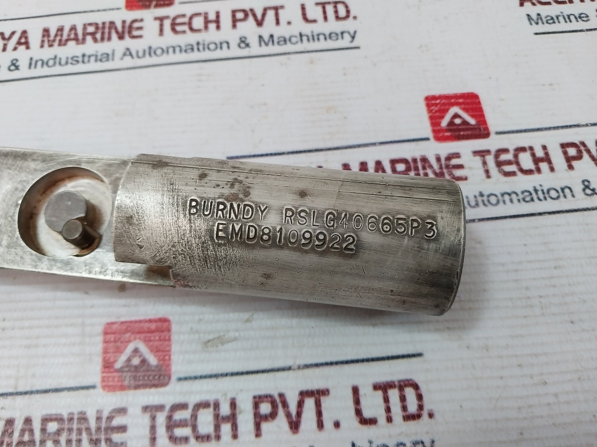 Burndy Rslg40665P3 Class Type 116-07-035211