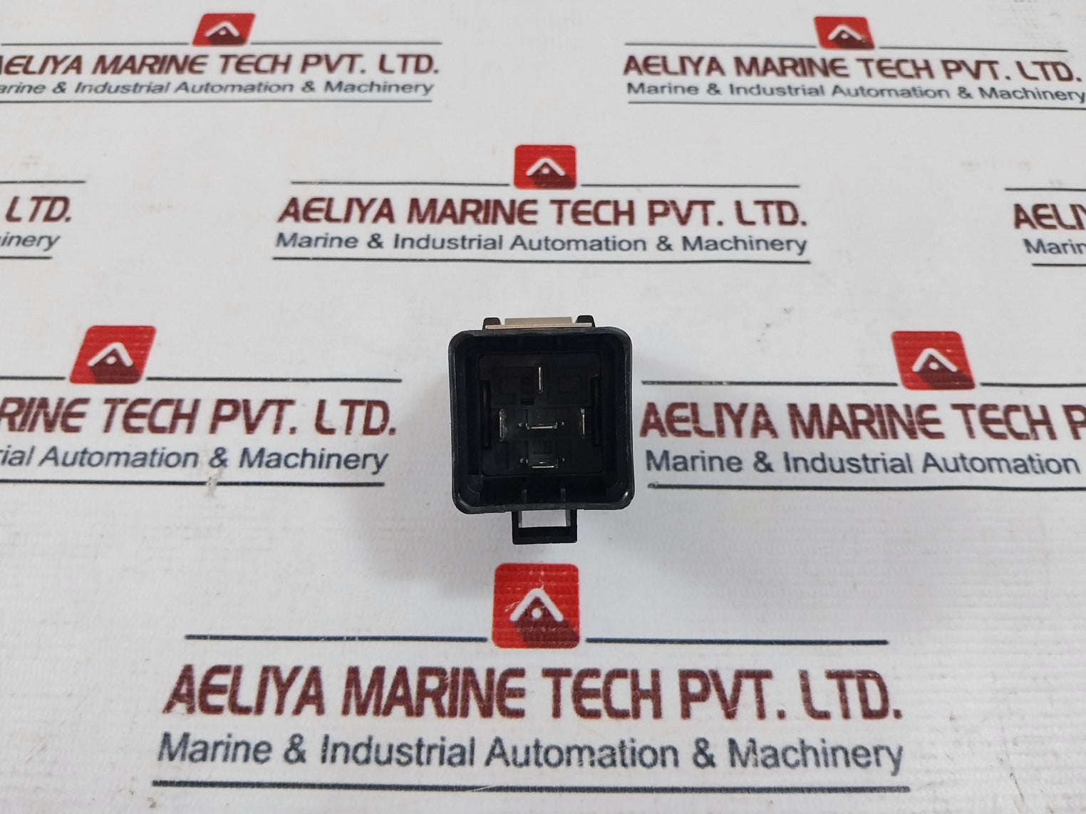 Hella 4RD 933 332-20 Power Relay 24V 10/20A