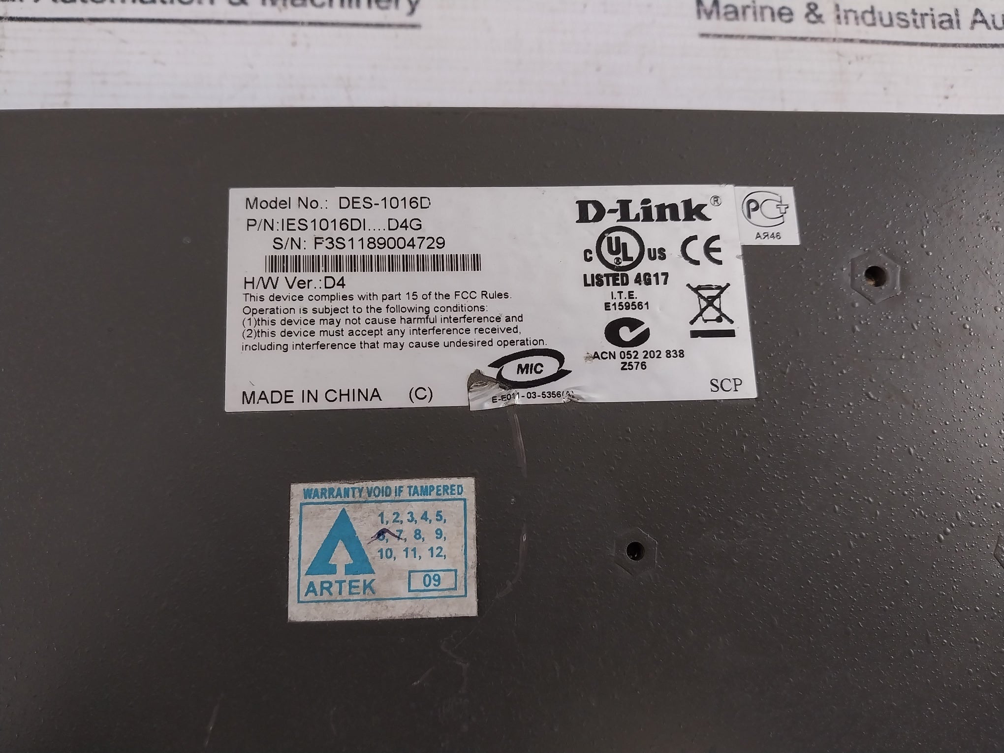 D-link Des-1016d 10/100 Fast Ethernet Switch Ies1016di....d4g 100-240vac 50/60hz
