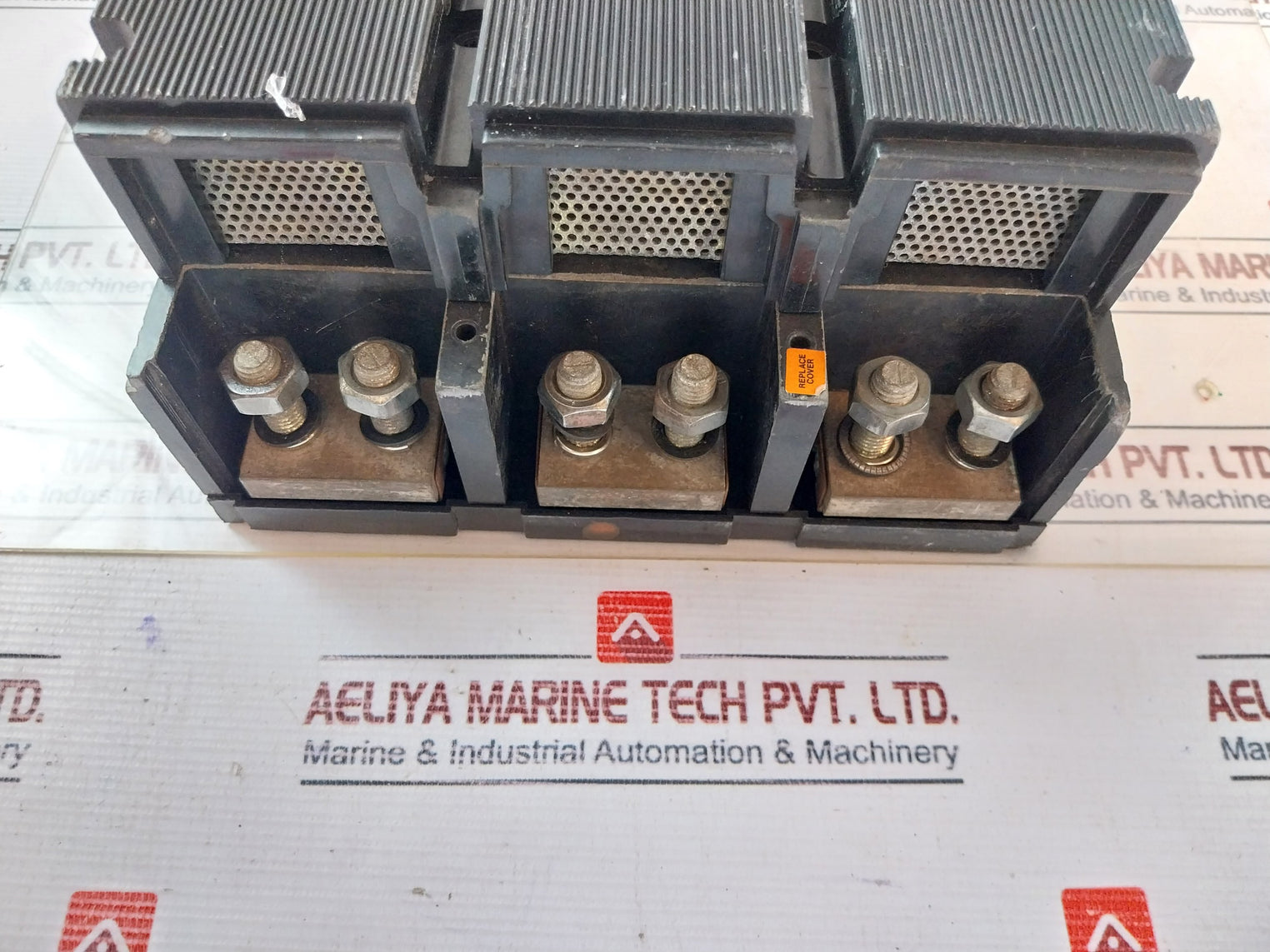 Merlin Gerin C801 H Circuit Breaker 750V 800A