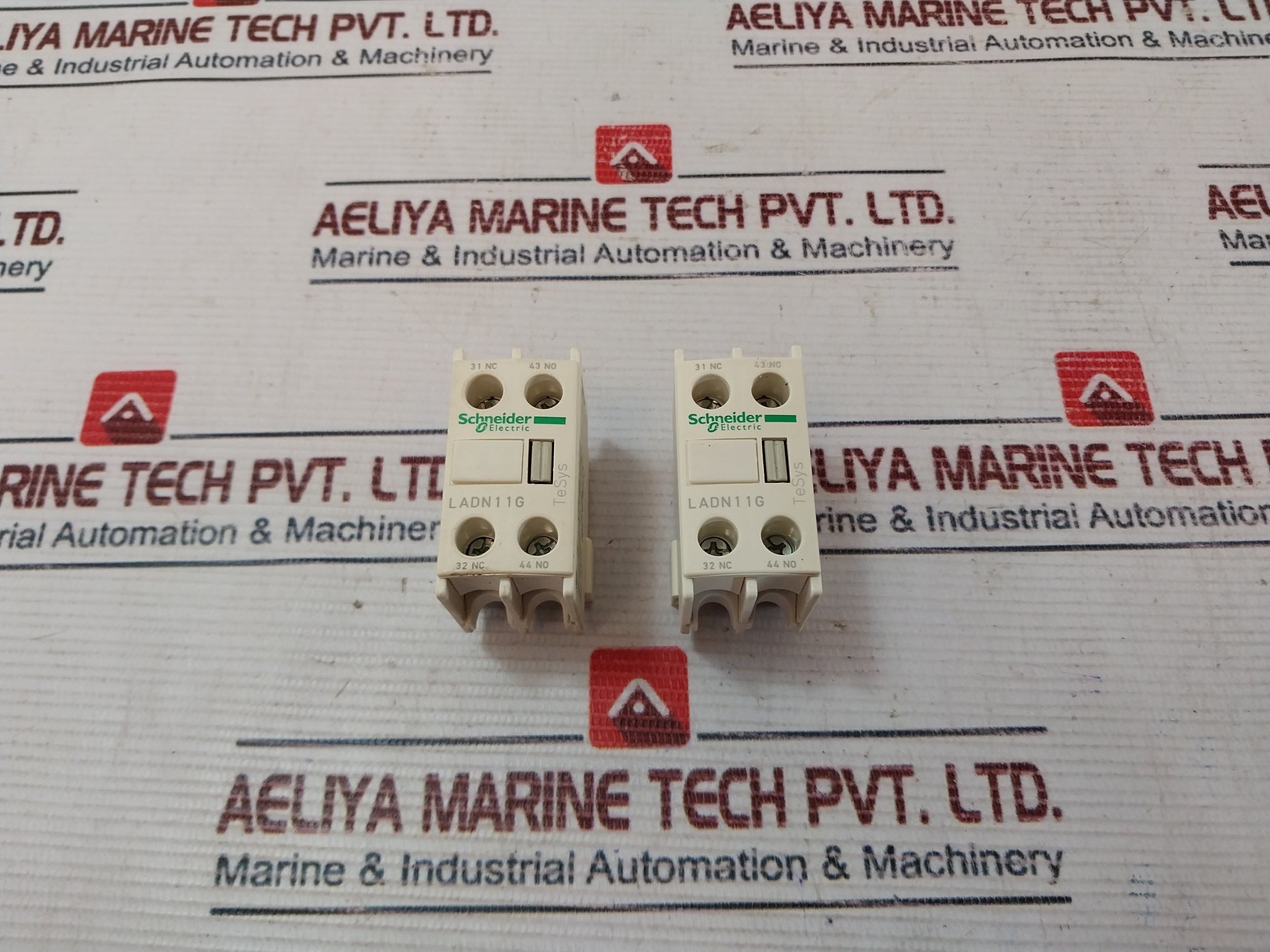 Schneider Electric/Telemecanique Ladn11G Auxiliary Contact Block 10A