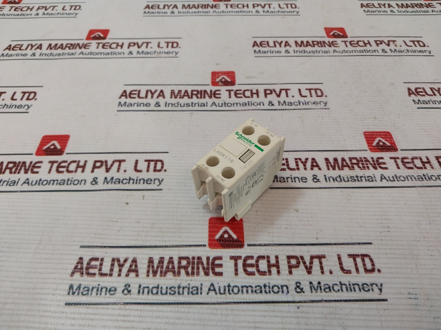 Schneider Electric/Telemecanique Ladn11G Auxiliary Contact Block 10A