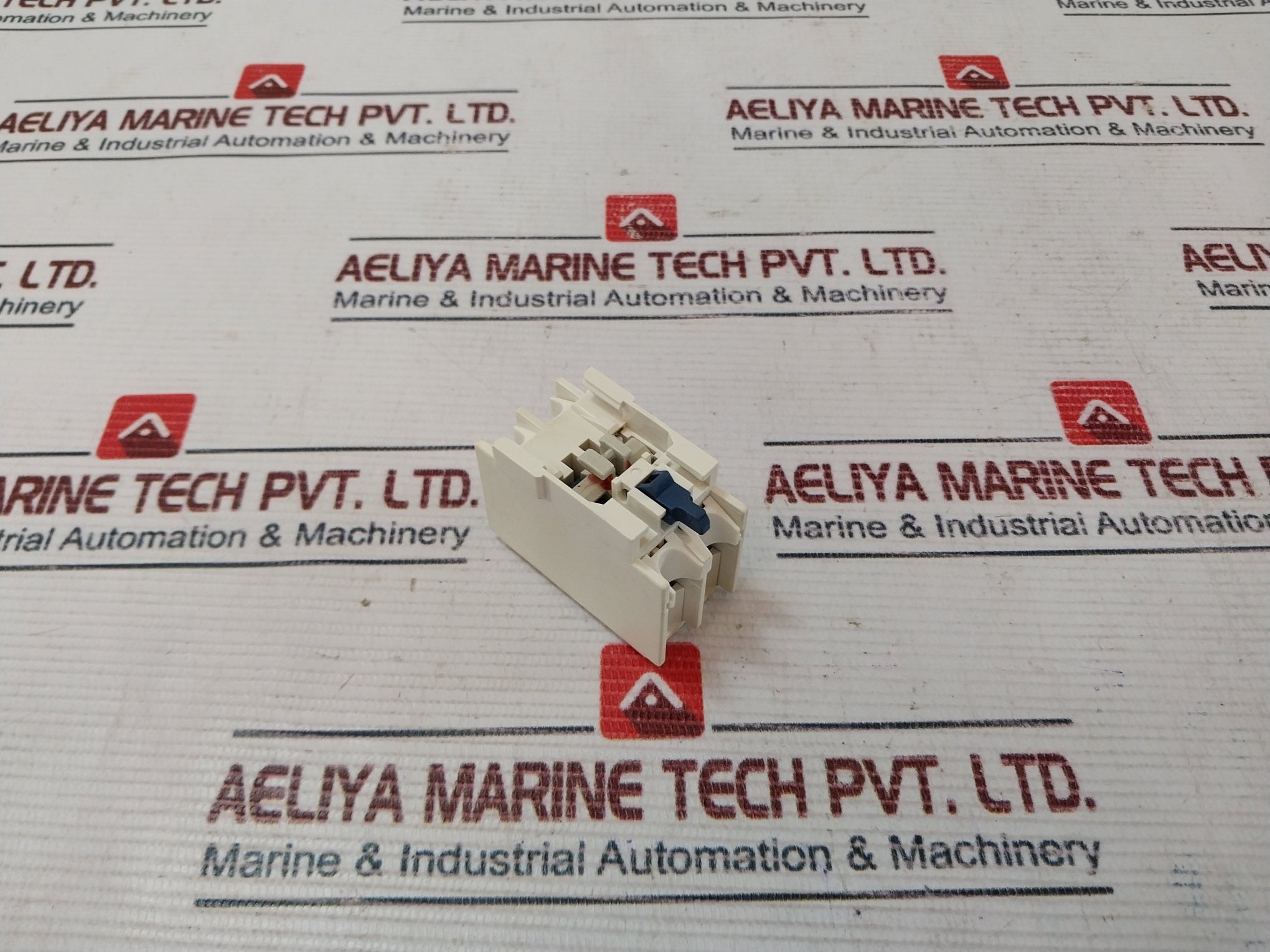 Schneider Electric/Telemecanique Ladn11G Auxiliary Contact Block 10A