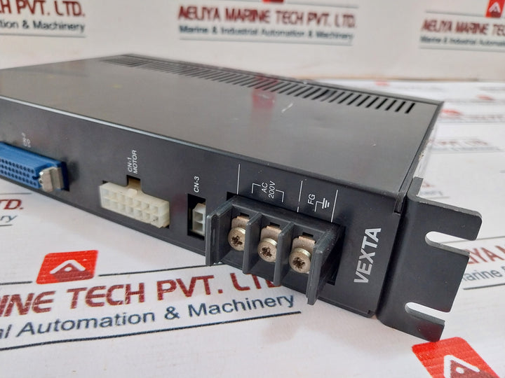Oriental Motor Kxpd60-cbz Ac Servo Driver 2.1A 200Vac 50/60Hz