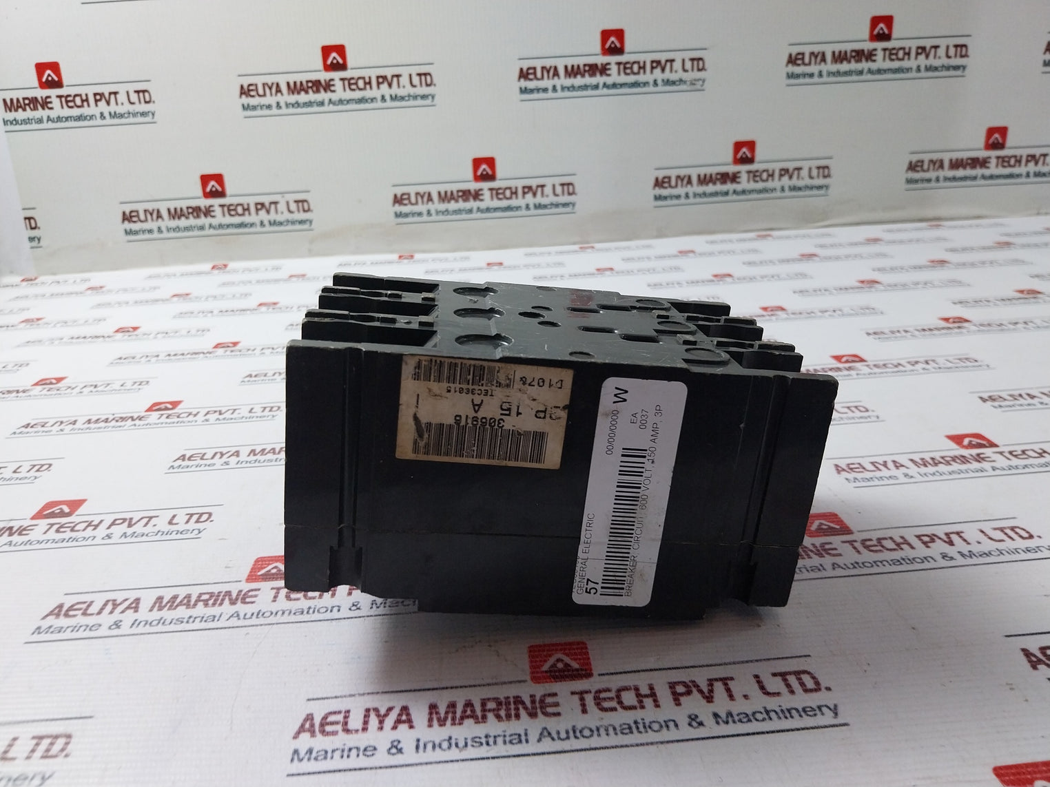 General Electric Tec36015 3 Pole Mag-break Circuit Breaker 600Vac 15Amp 50/60Hz