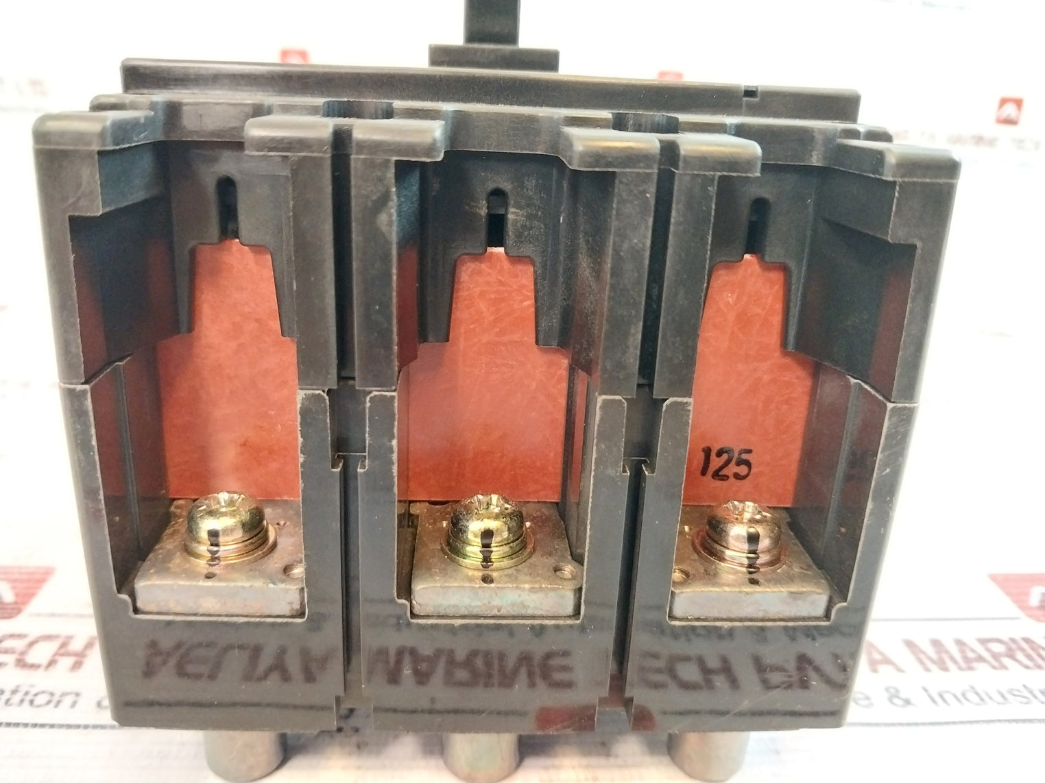 Terasaki Electric Xs225Ns 3-pole Circuit Breaker 125A Ac690V