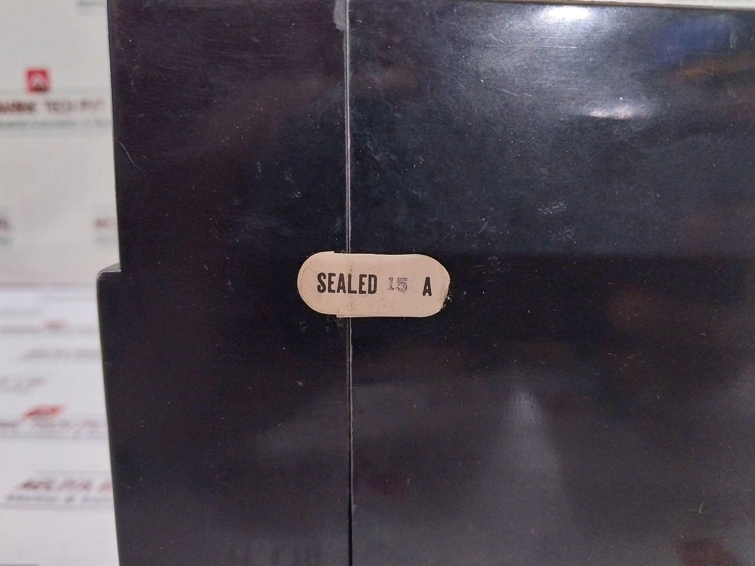 Terasaki Tembreak Tl-100F 3 Pole Current Limiting Circuit Breaker 15A Ac690V