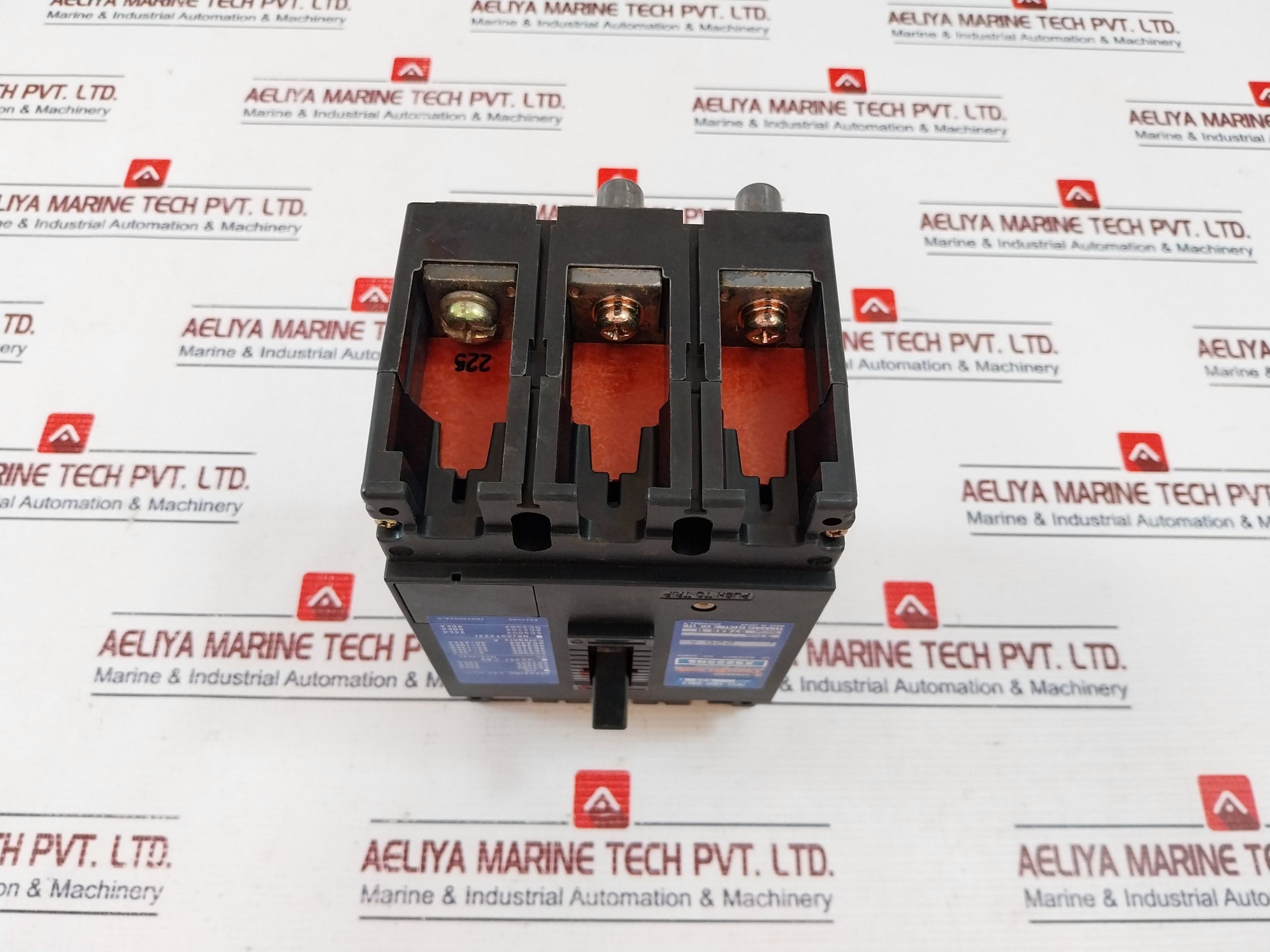 Terasaki Xs225Ns 3-pole Circuit Breaker 225A Ac690V 50~60Hz