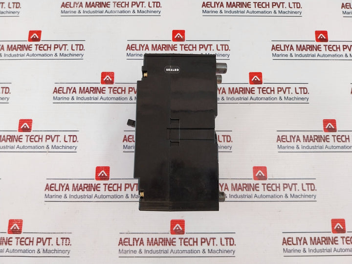 Terasaki Xs225Ns 3-pole Circuit Breaker 225A Ac690V 50~60Hz