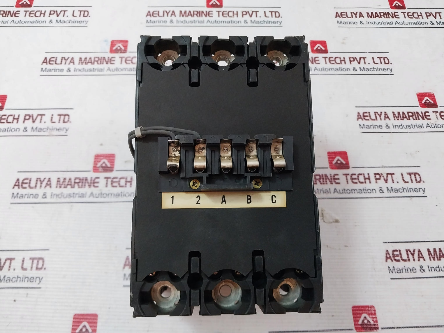 Mitsubishi Electric Nf225-sh 3 Pole No-fuse Breaker 150Amp 660Vac 50/60Hz