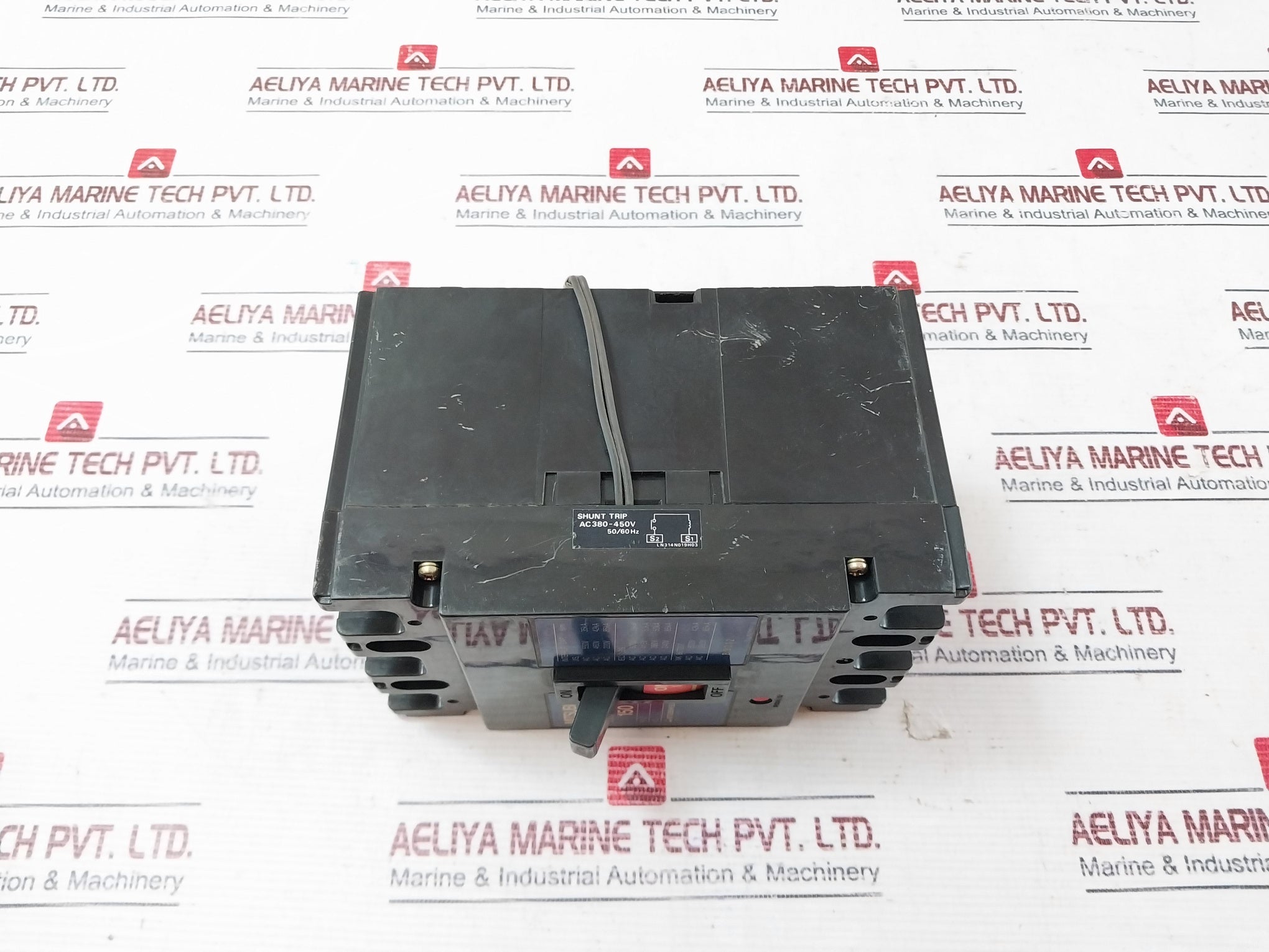 Mitsubishi Electric Nf225-sh 3 Pole No-fuse Breaker 150Amp 660Vac 50/60Hz