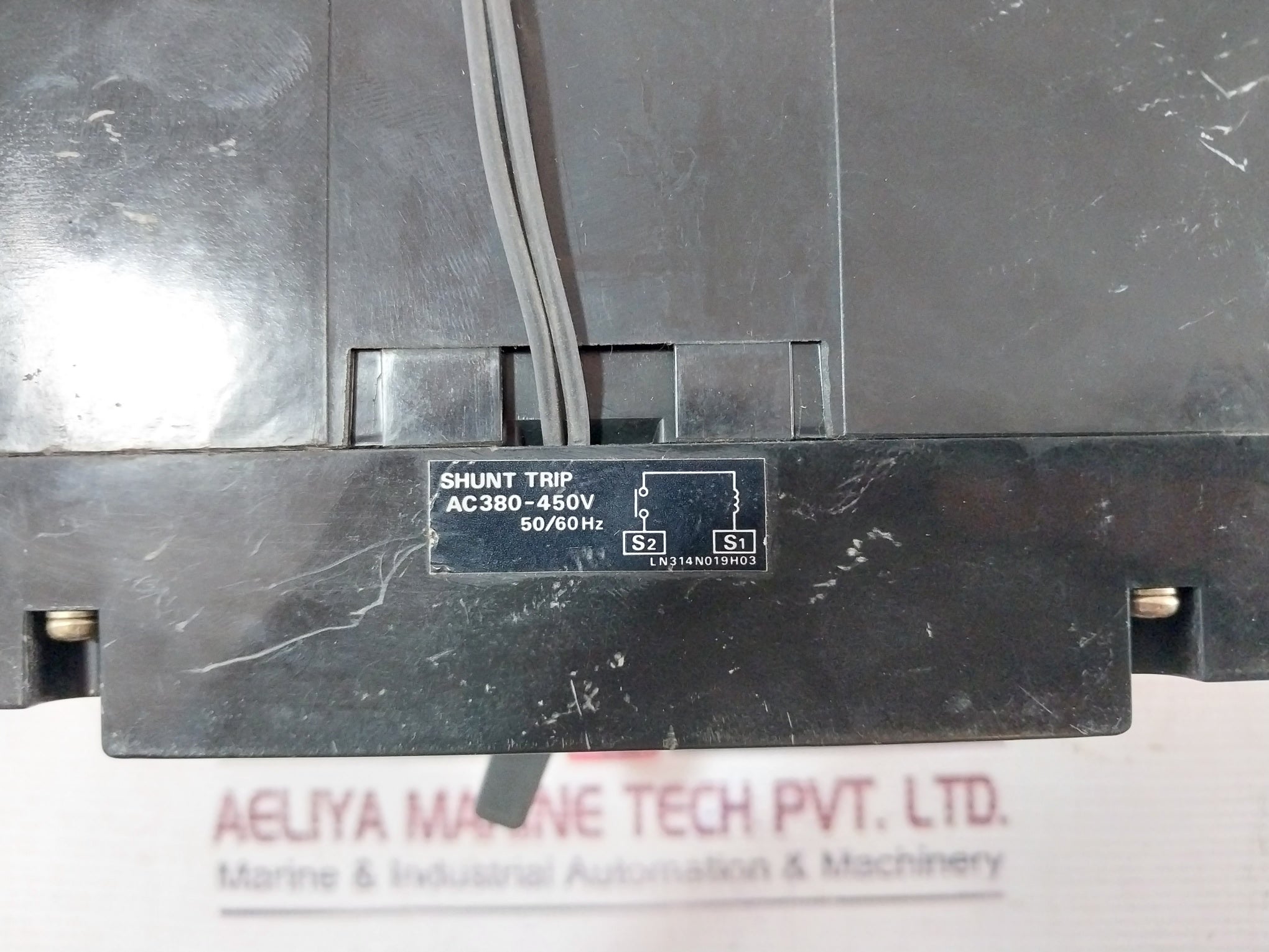 Mitsubishi Electric Nf225-sh 3 Pole No-fuse Breaker 150Amp 660Vac 50/60Hz