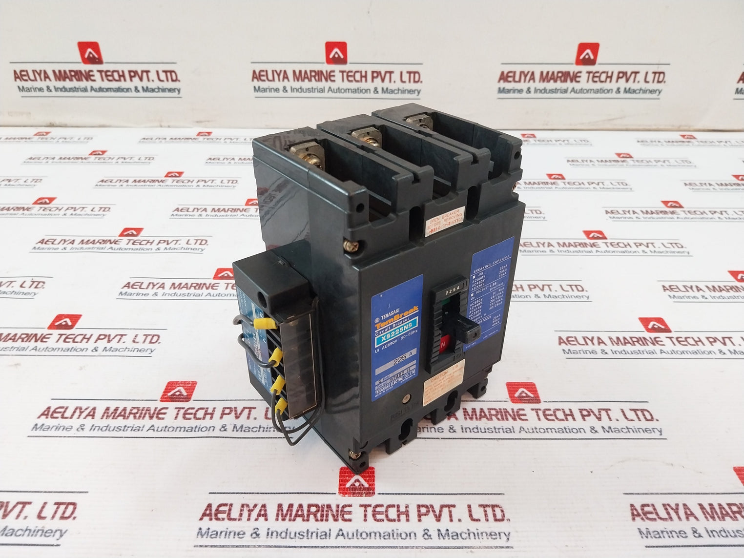 Terasaki Xs225Ns Circuit Breaker 3-pole 225A 50-60Hz