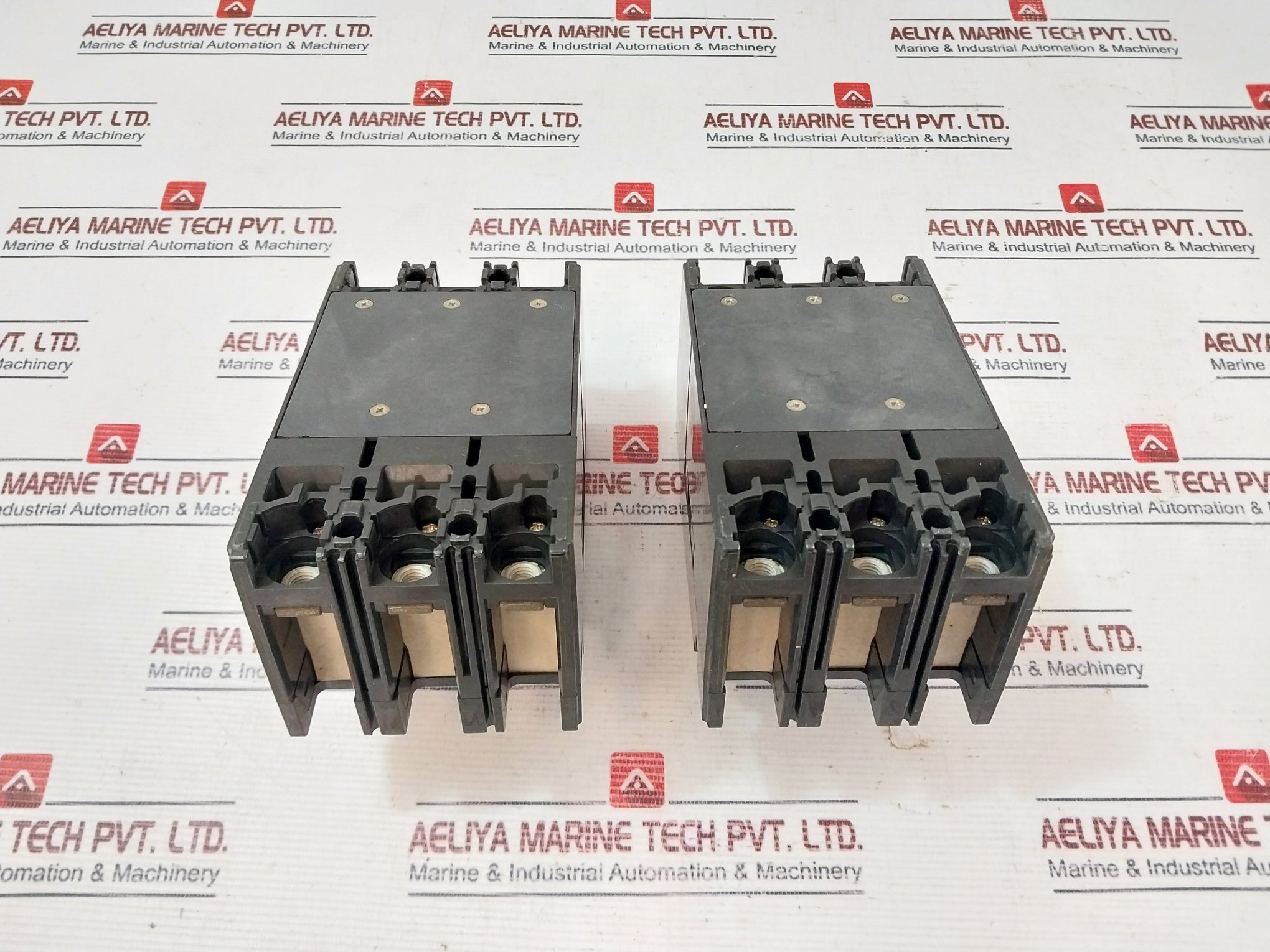 Mitsubishi Electric Nf100-sh 3 Pole No-fuse Breaker 15 Amp 660v
