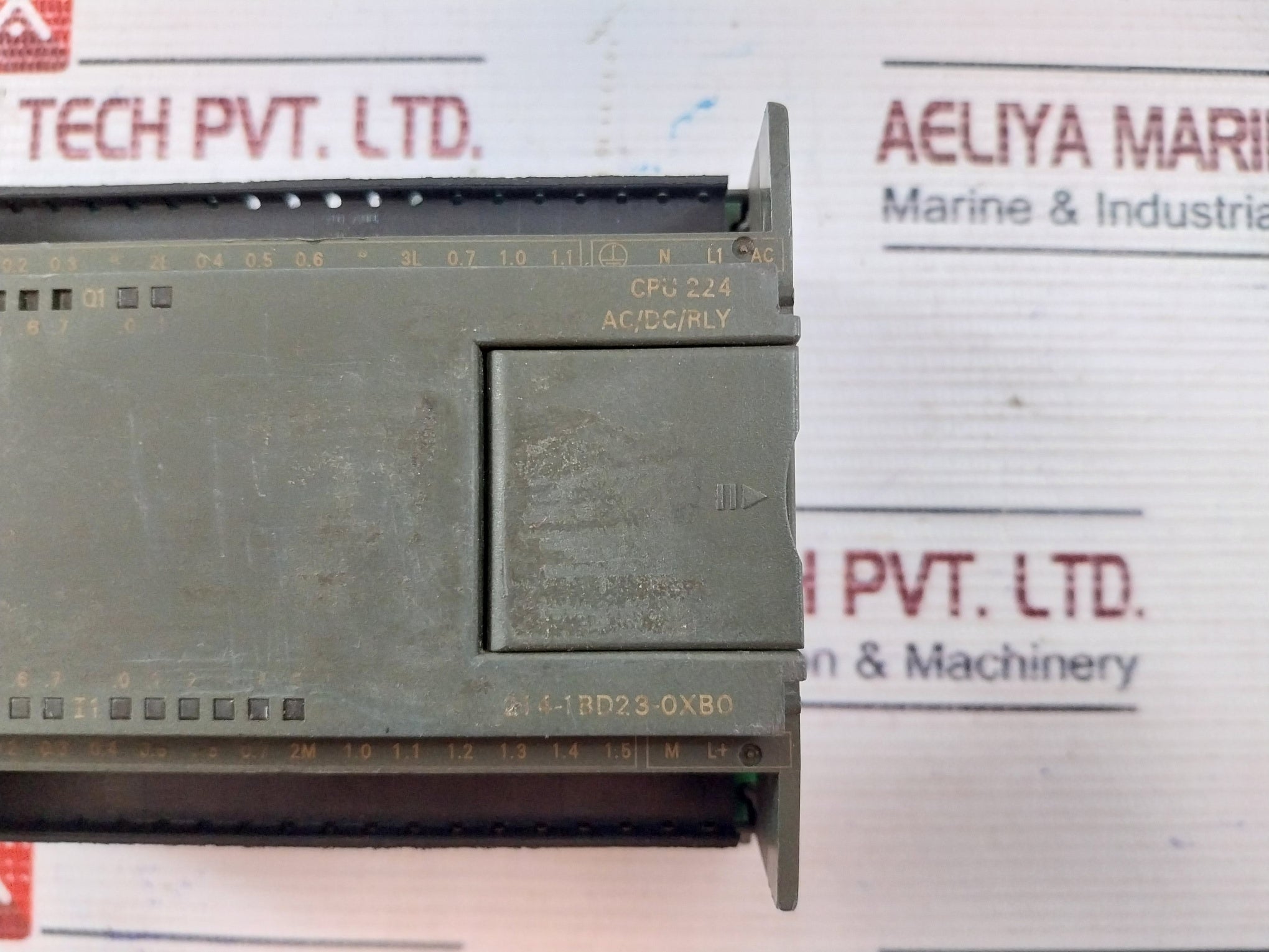Siemens 6Es7 214-1Bd23-0Xb0 Simatic S7-200 Plc Module 85-264Vac 300V 10A