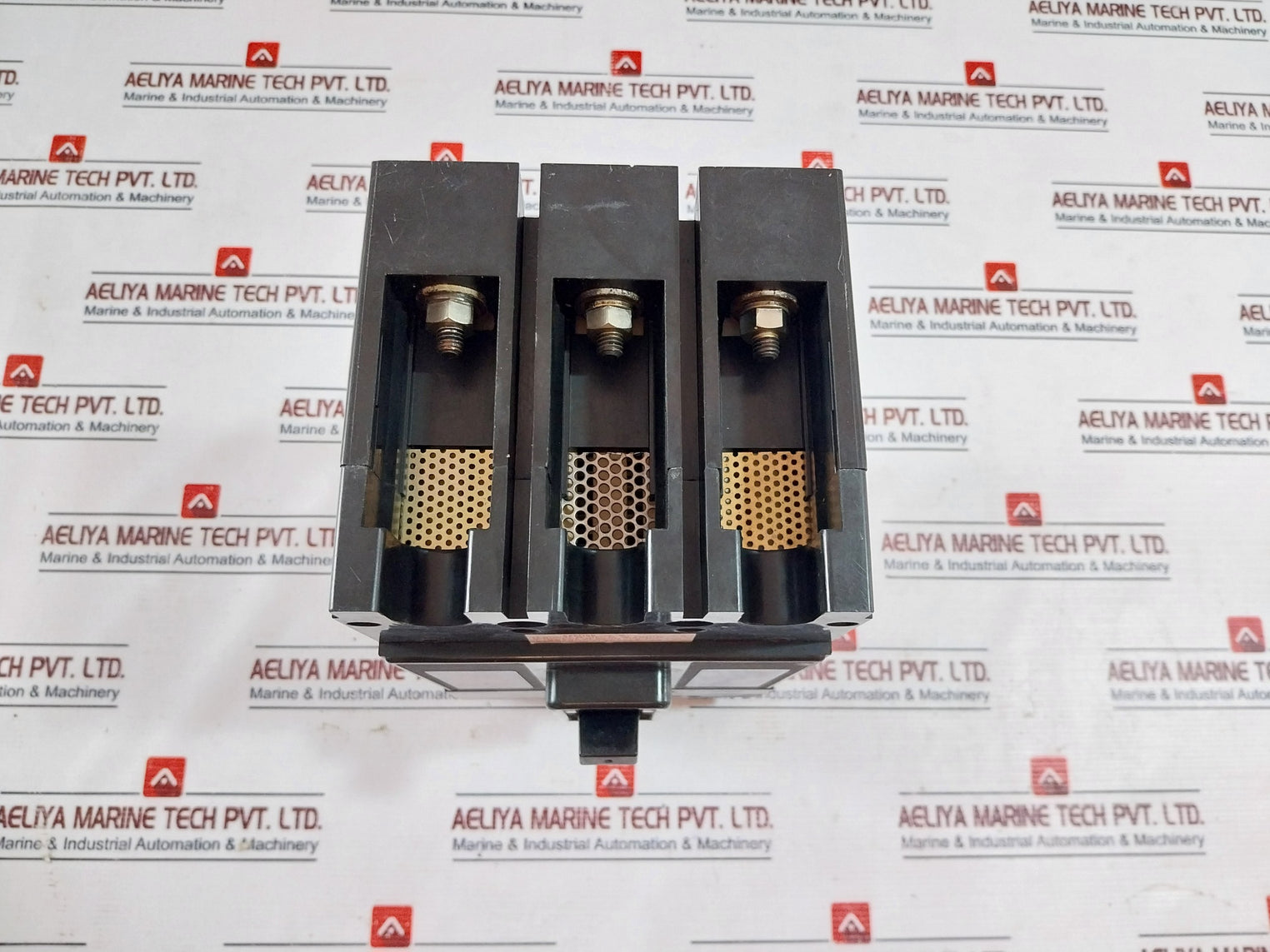 Terasaki Tl-225F Current Limiting Circuit Breaker 175 A 3 Pole Ac690V 50~60Hz