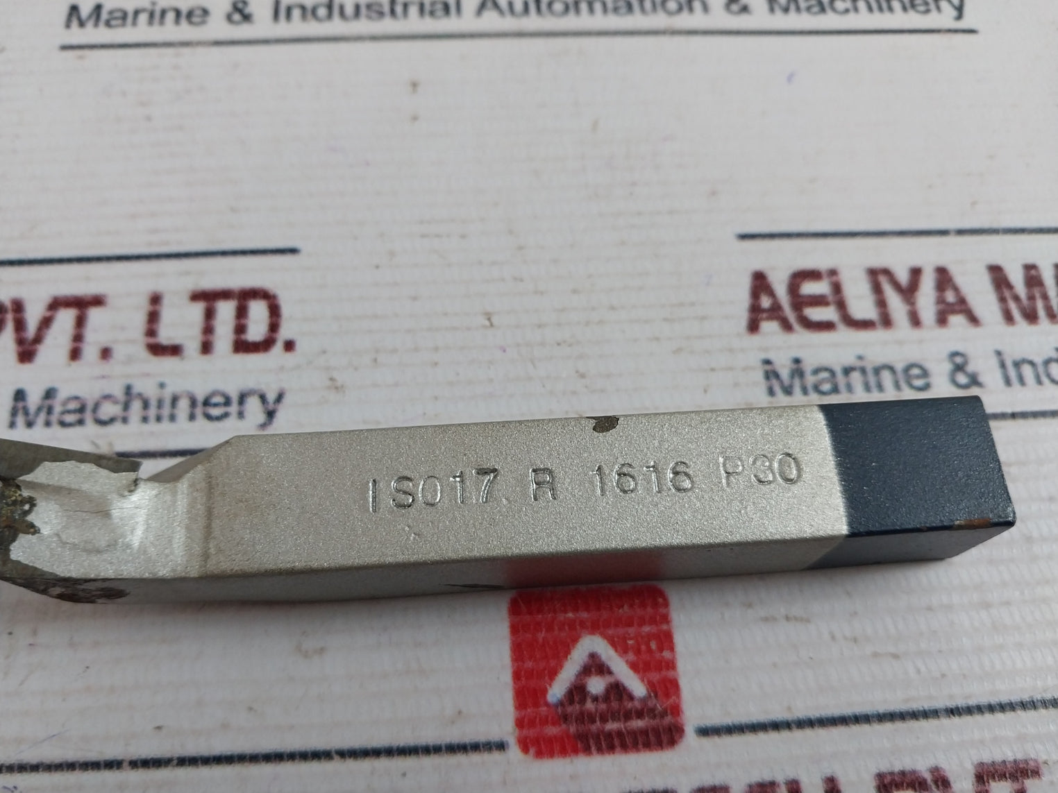 Adv Iso17 R 1616 P30 Carbide Turning Tip Tool