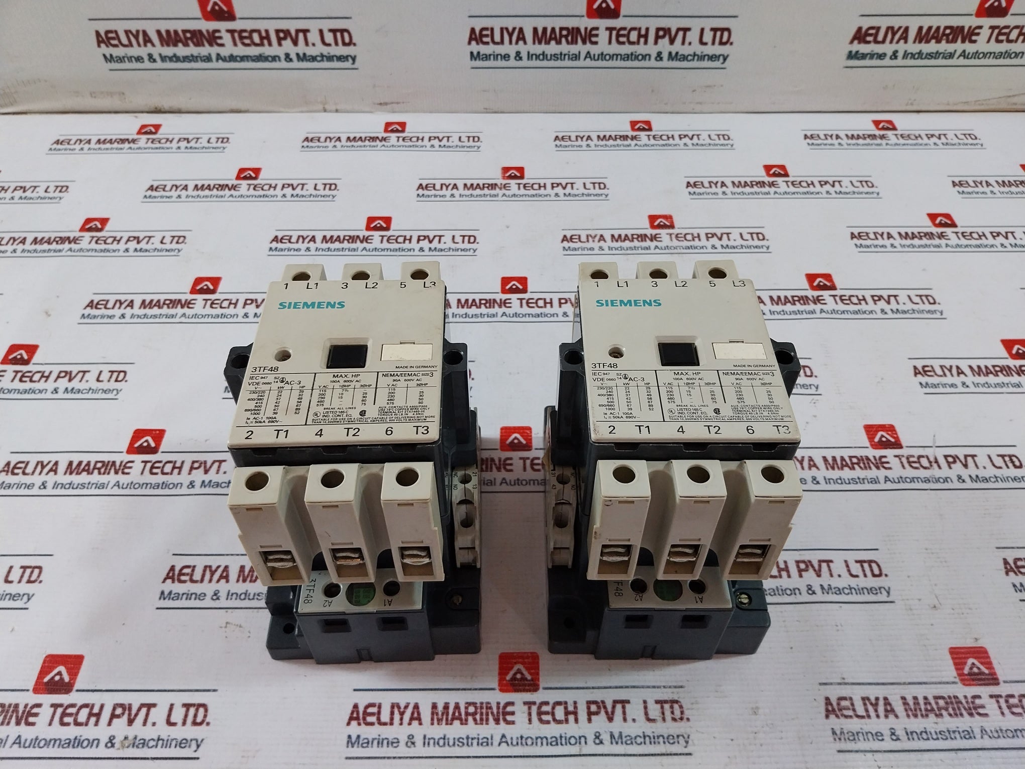 Siemens 3Tf48 Contactor W/ 3Ty7 561-1B Contact Block 600Vac