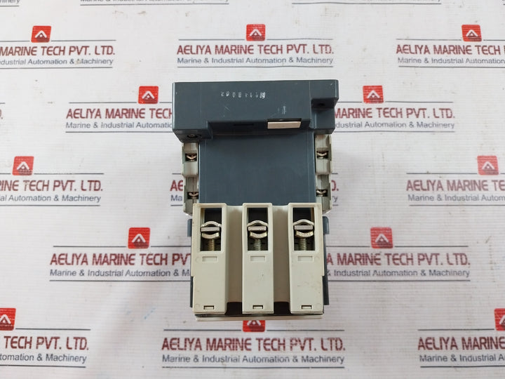 Siemens 3Tf48 Contactor W/ 3Ty7 561-1B Contact Block 600Vac