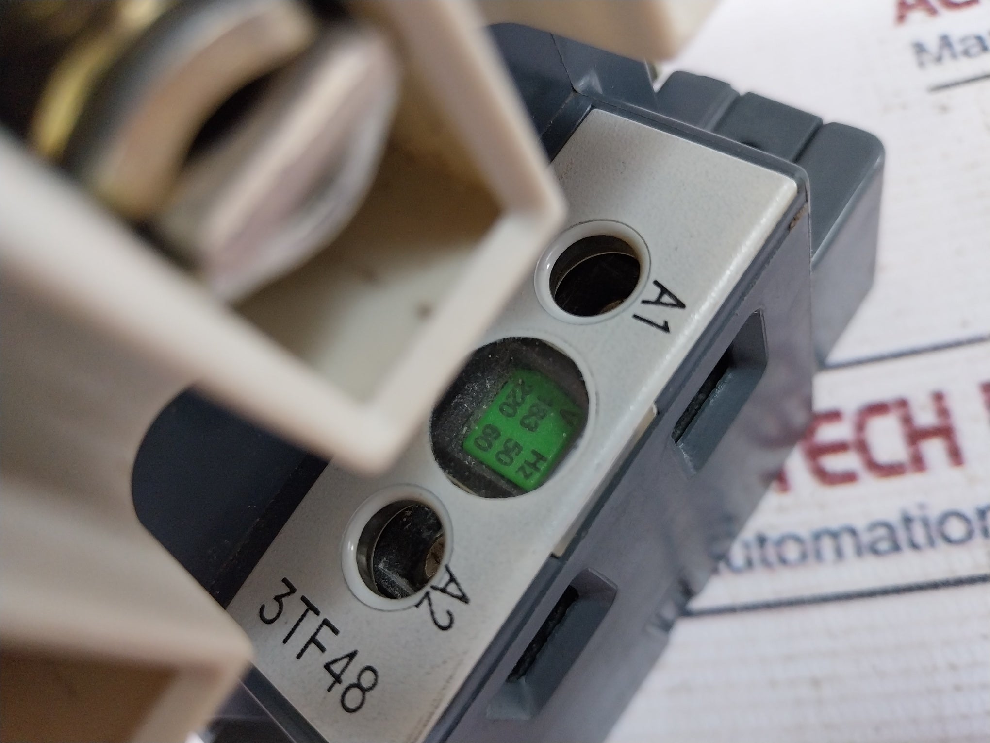 Siemens 3Tf48 Contactor W/ 3Ty7 561-1B Contact Block 600Vac