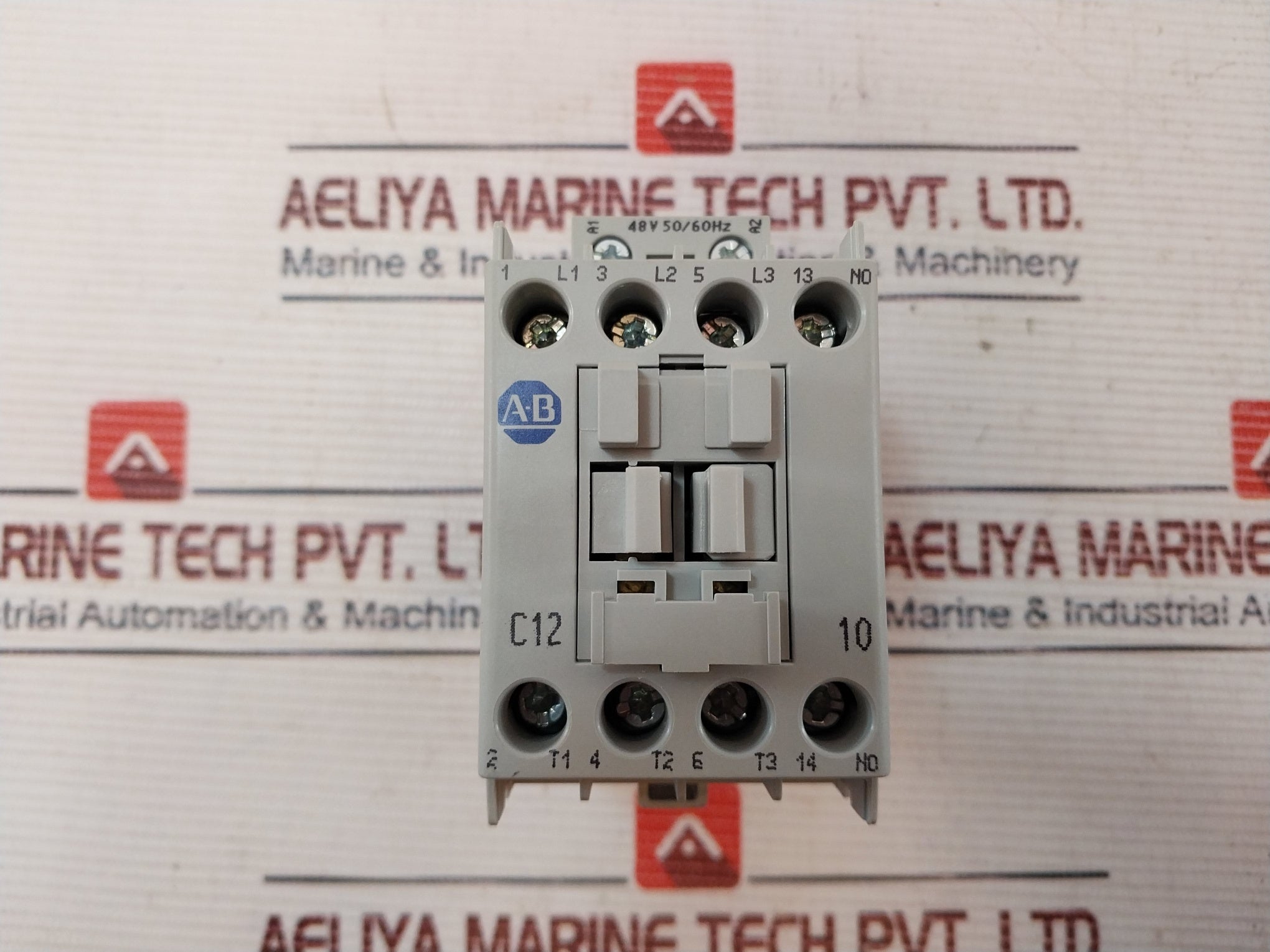 Allen-bradley 100-c12*10 Contactor Series A 50/60Hz