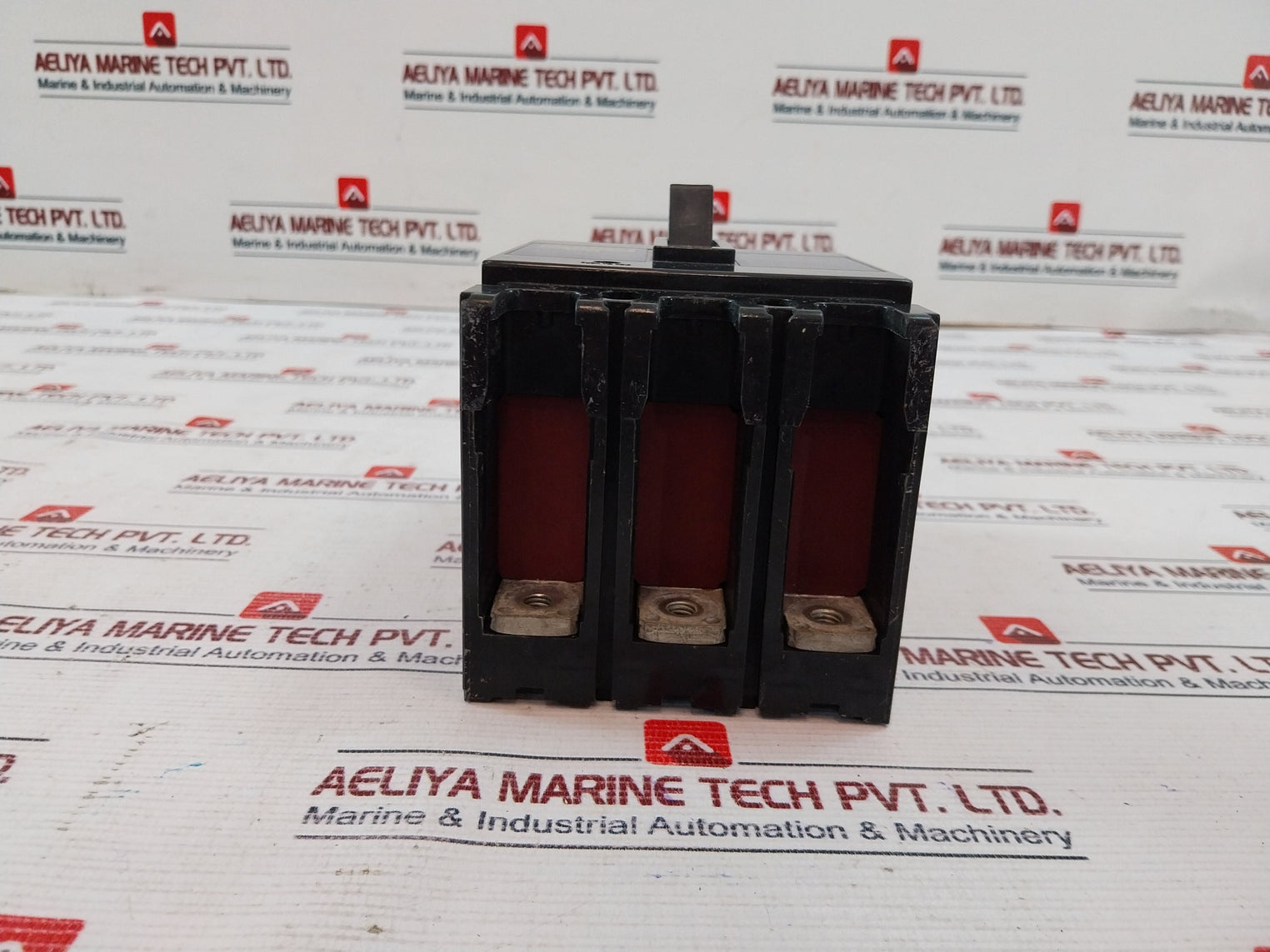 Mitsubishi Nf225-sh No-fuse Breaker 3 Pole 150 Amp 660V