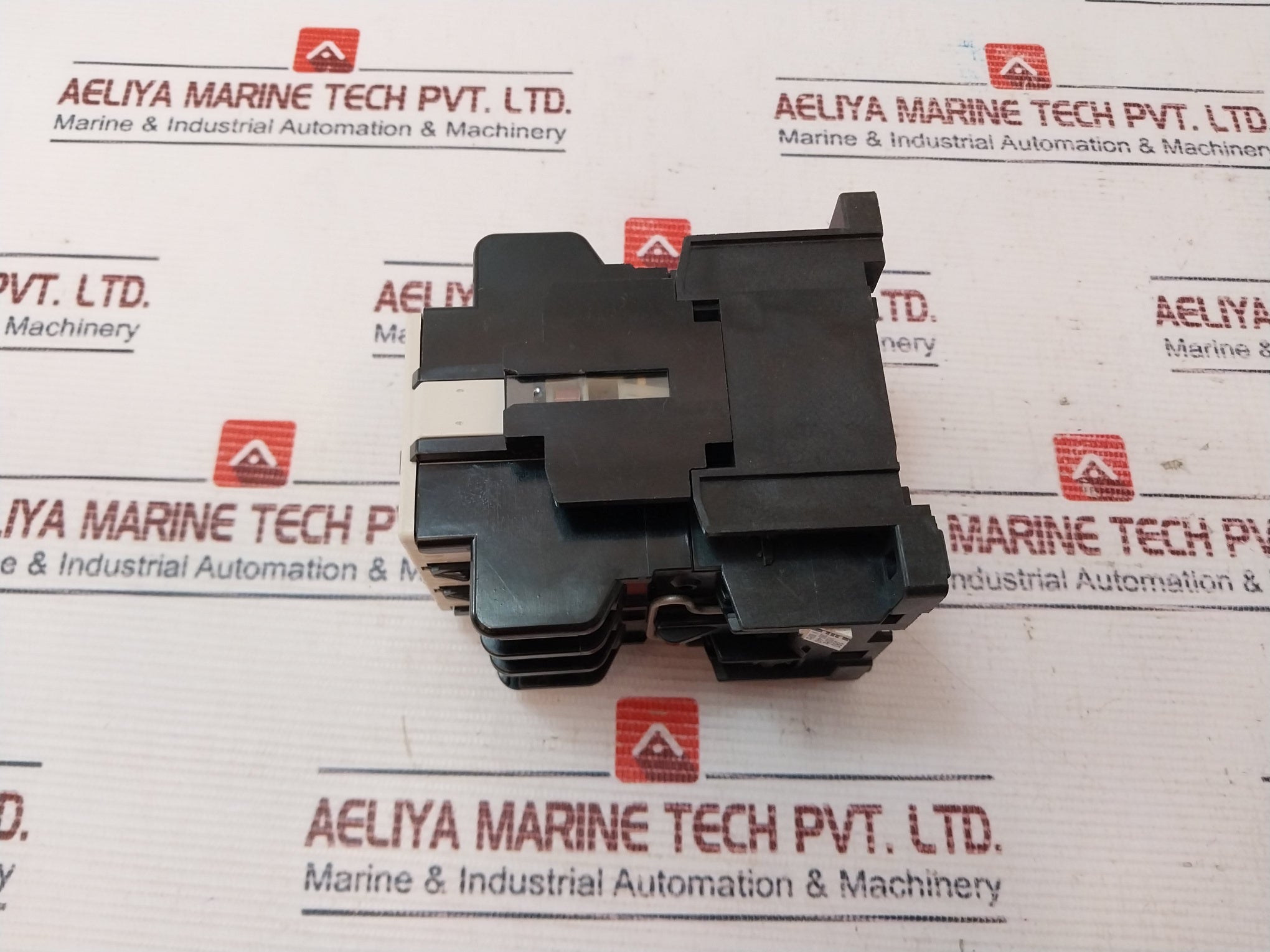 Fuji Electric Sc-2n Magnetic Contactor 4nc1q0, 35a 380v 50hz