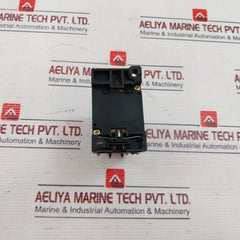 Fuji Electric Src50-2U/X (3A3B) Magnetic Contactor Src50-3Fs/X, 100/100~110V