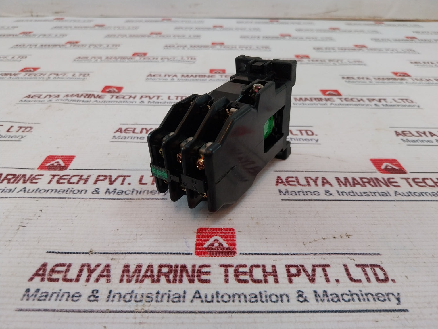 Fuji Electric Src50-2U/X (3A3B) Magnetic Contactor Src50-3Fs/X, 100/100~110V