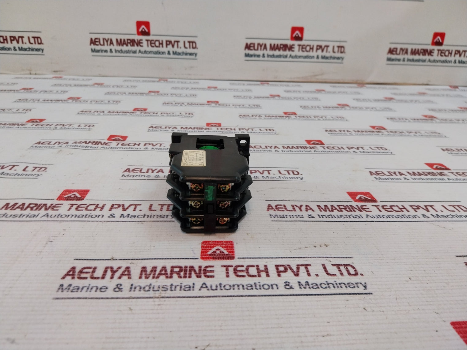 Fuji Electric Src50-2U/X (3A3B) Magnetic Contactor Src50-3Fs/X, 100/100~110V