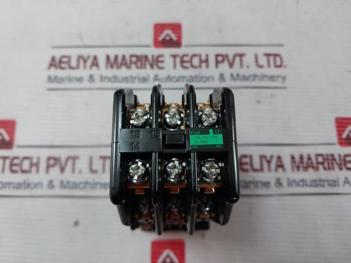 Fuji Electric SRC50-2U/X (4A2B) Auxiliary Relay Coil 100/100-110v 50/60hz