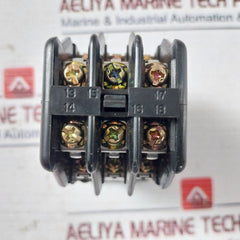Fuji Electric Src50-2U/X (4A2B)/ Src 50-3Fs/X Auxiliary Relay W/ Coil F01265034
