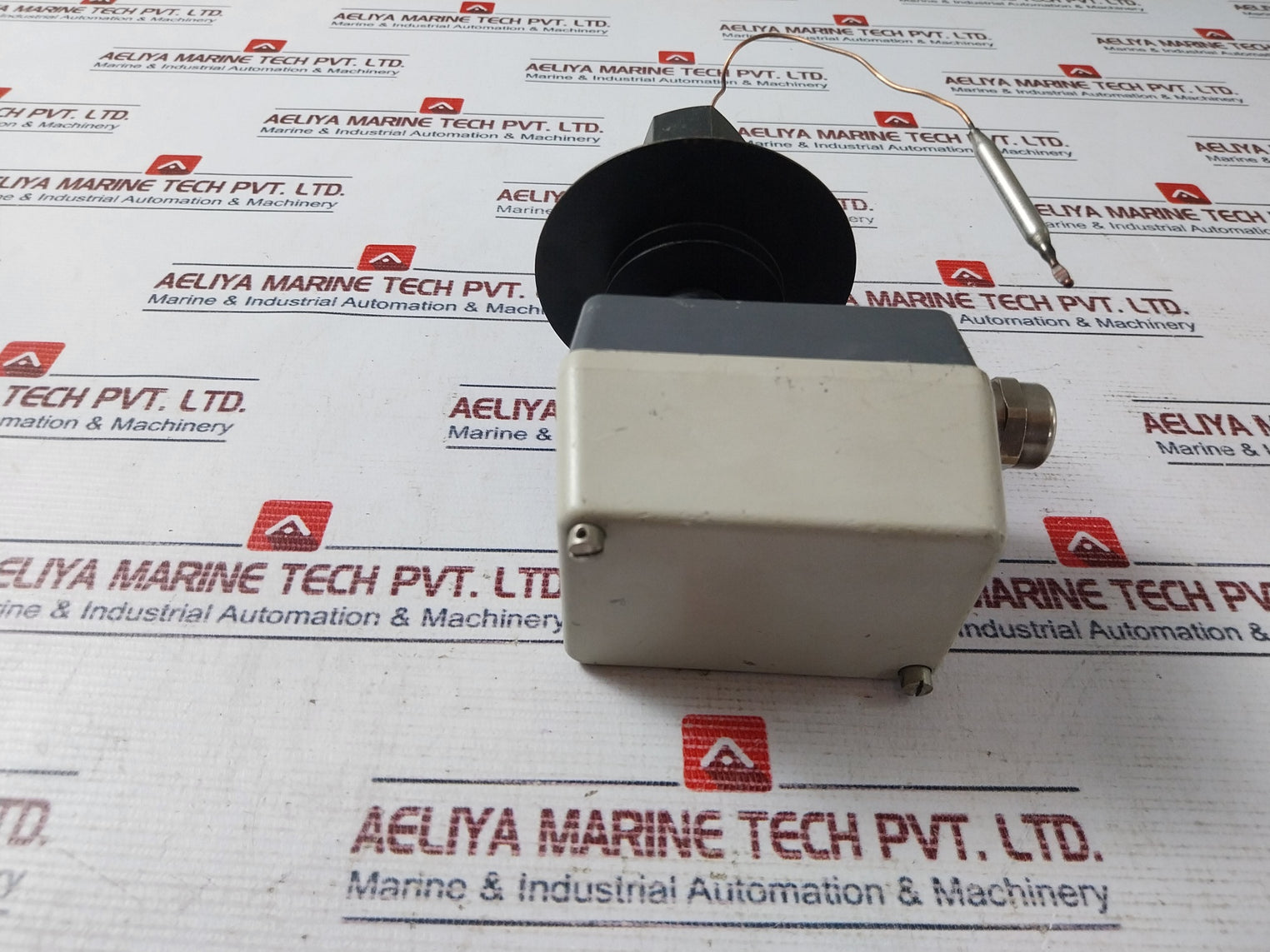 Jumo Ath-20 Surface Mount Single Thermostat Ip54 230V 1K/Min