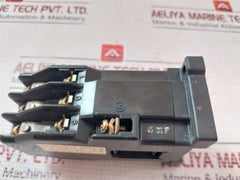 Fuji Electric SRC50-2U/X (3A3B) Electric Magnetic Contactor F01265044