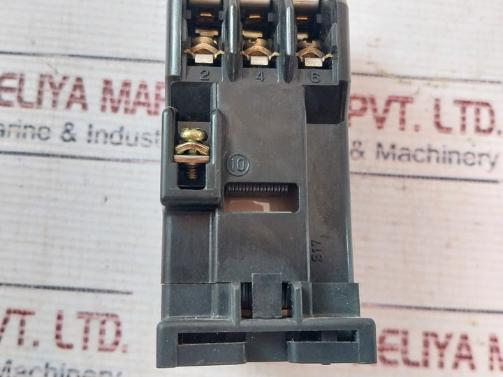 Fuji Electric SRC50-2U/X (3A3B) Electric Magnetic Contactor F01265044