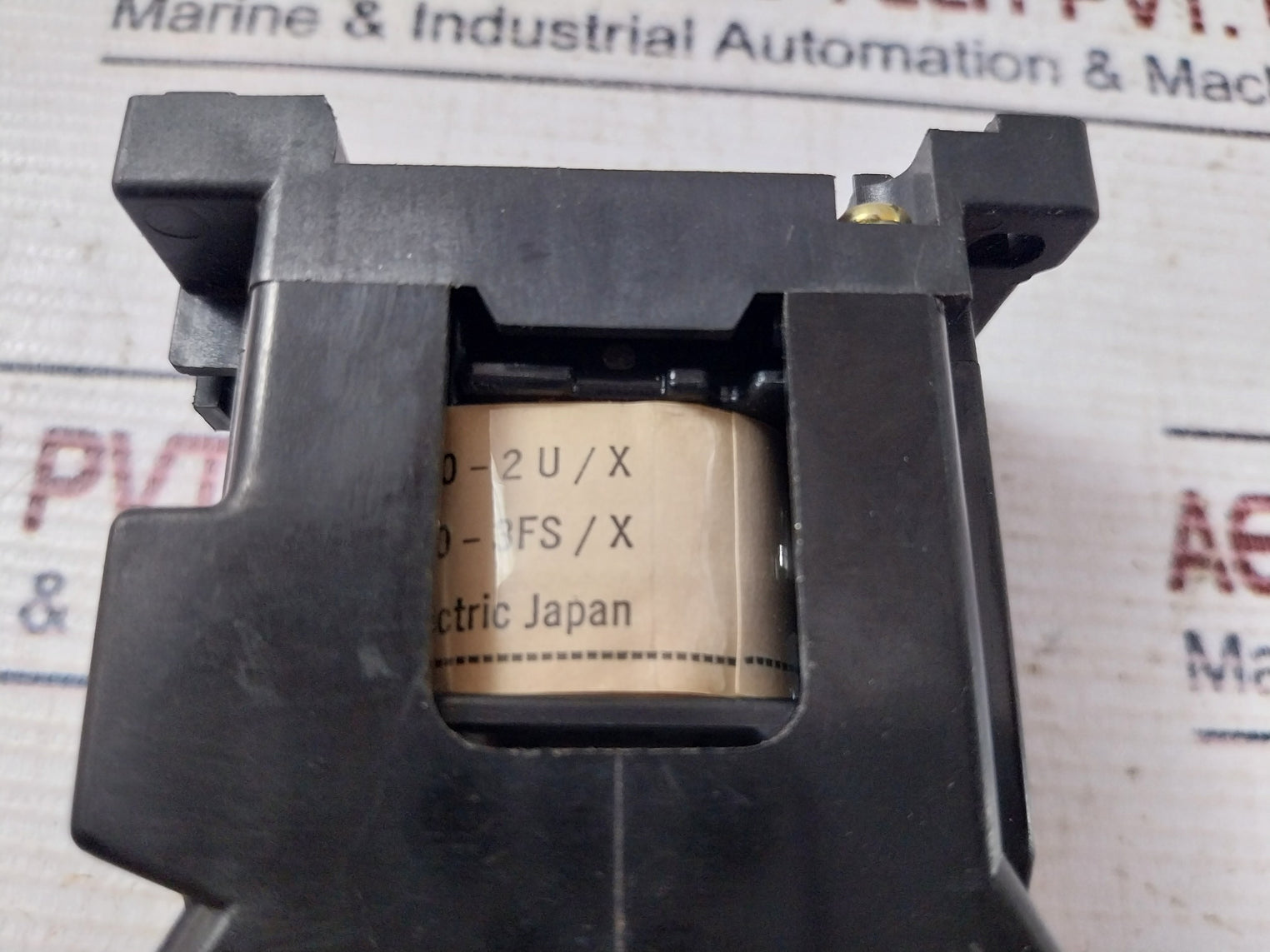 Fuji Electric SRC50-2U/X (3A3B) Electric Magnetic Contactor F01265044