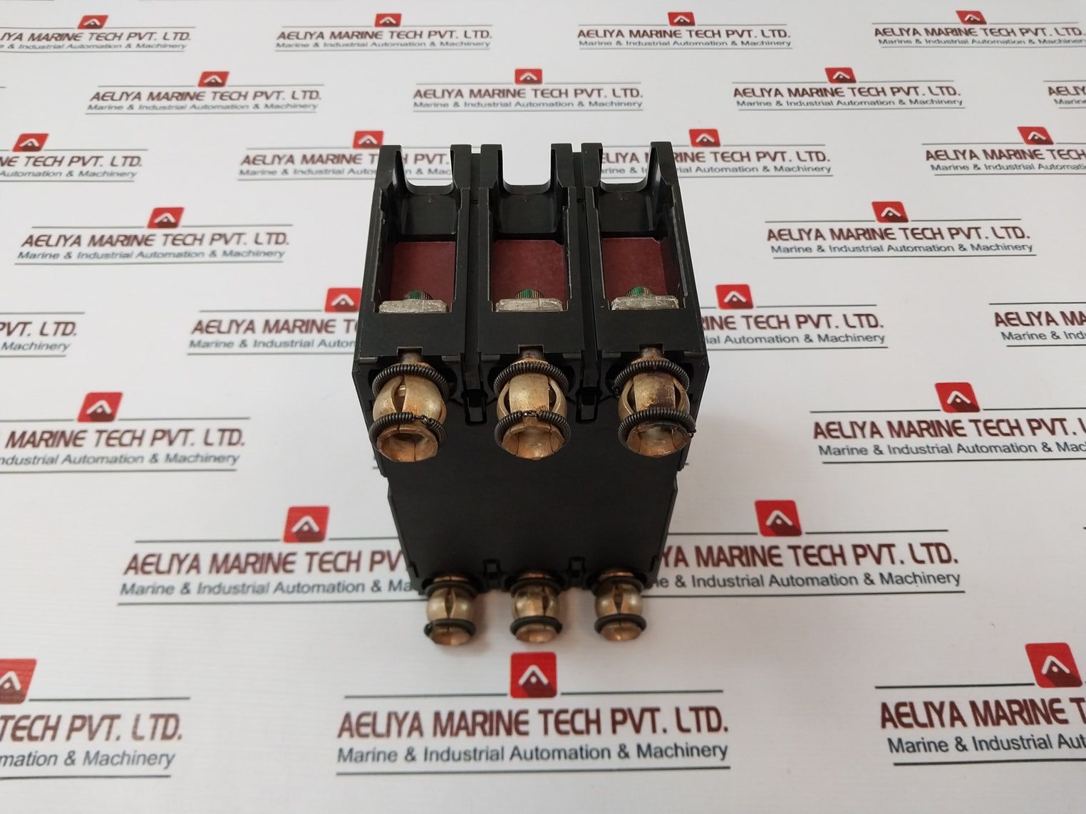 Mitsubishi Nf225-sh 3 Pole No-fuse Breaker 660VAC 125 Amp