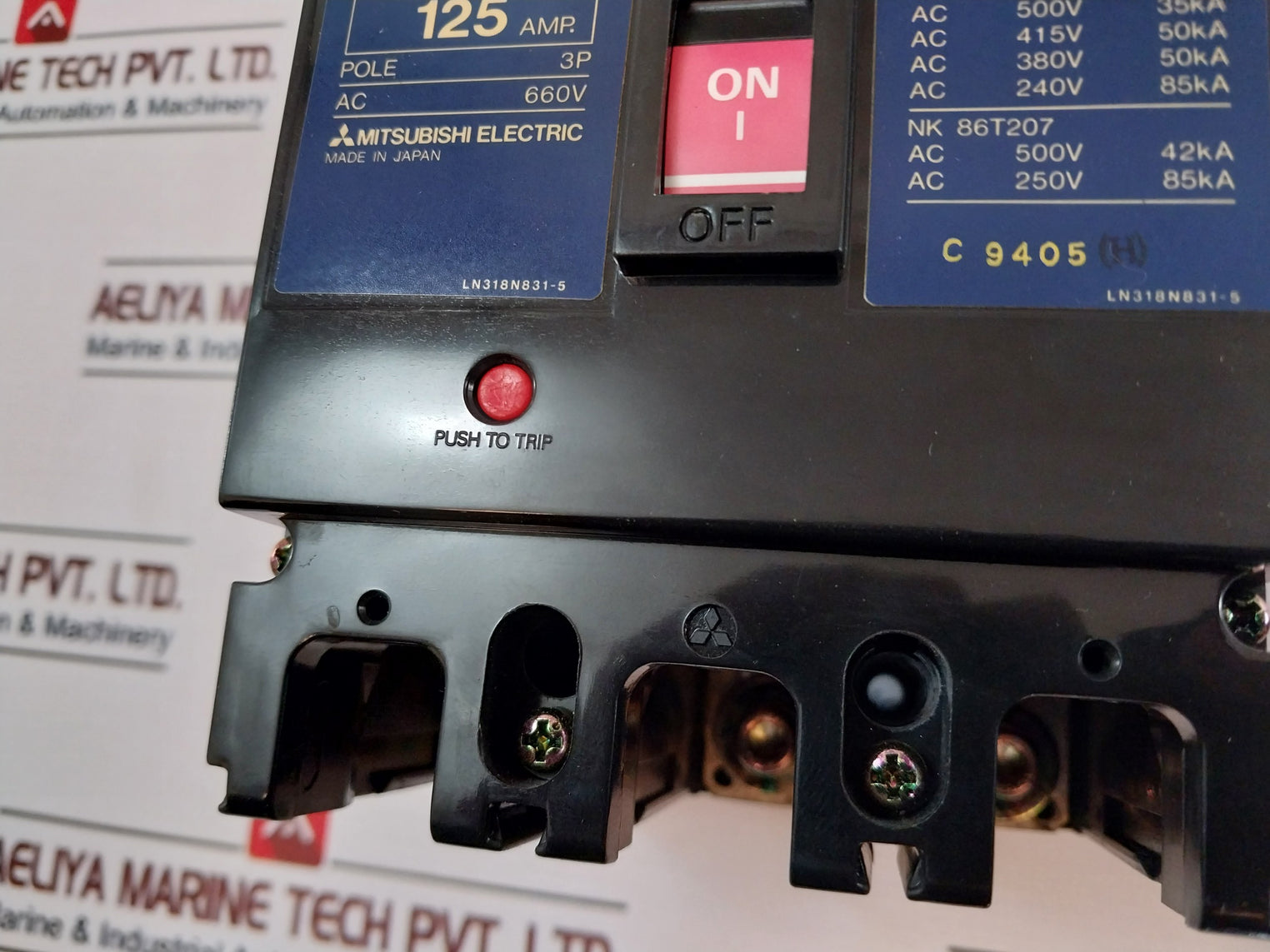 Mitsubishi Nf225-sh 3 Pole No-fuse Breaker 660VAC 125 Amp