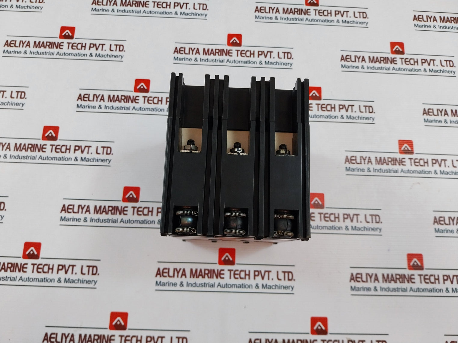 Terasaki Electric Tl-100F Tembreak Circuit Breaker Ac690V 50-60Hz 100A
