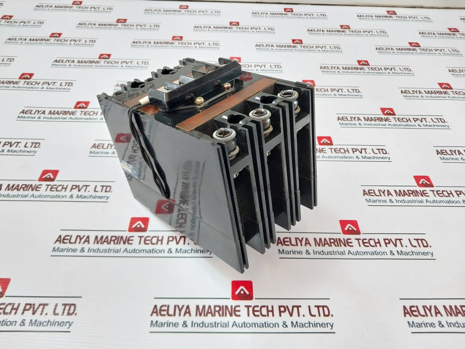 Terasaki Tl-100f 3 Pole Tembreak Circuit Breaker 200-480v 50/60hz 20a