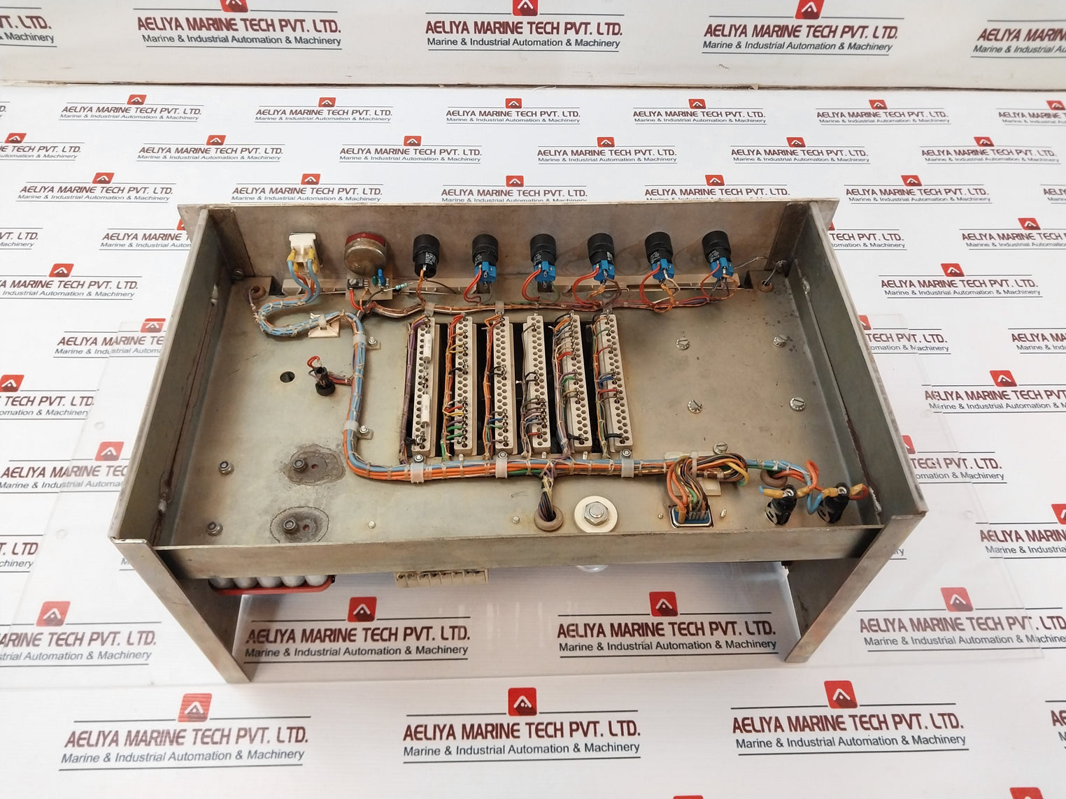 Semco Type M9C Power Supply With Battery Charge