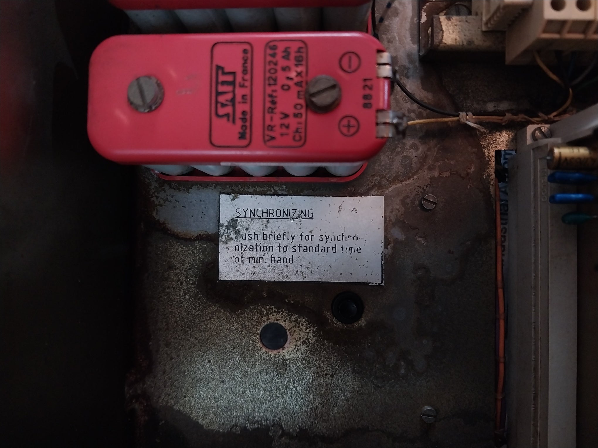 Semco Type M9C Power Supply With Battery Charge