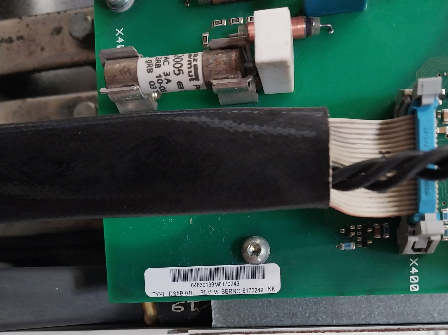 Abb Acs800-704-0910-7+0F253 Inverter Drive 3 380…690V 816A 48-63Hz Ip00