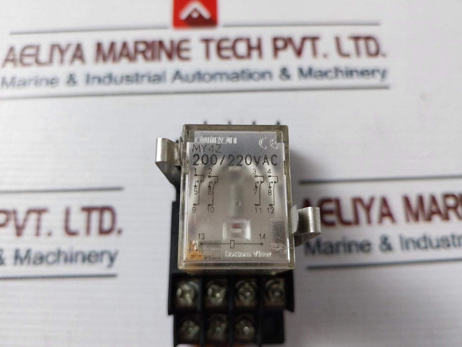 Omron My4Z Relay With Base 200/220Vac Pyf14T, 5A