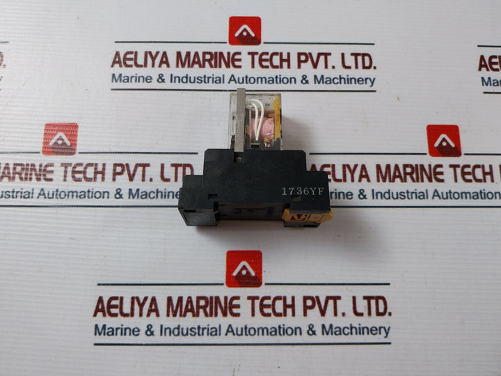 Omron My4Z Relay With Base 200/220Vac Pyf14T, 5A
