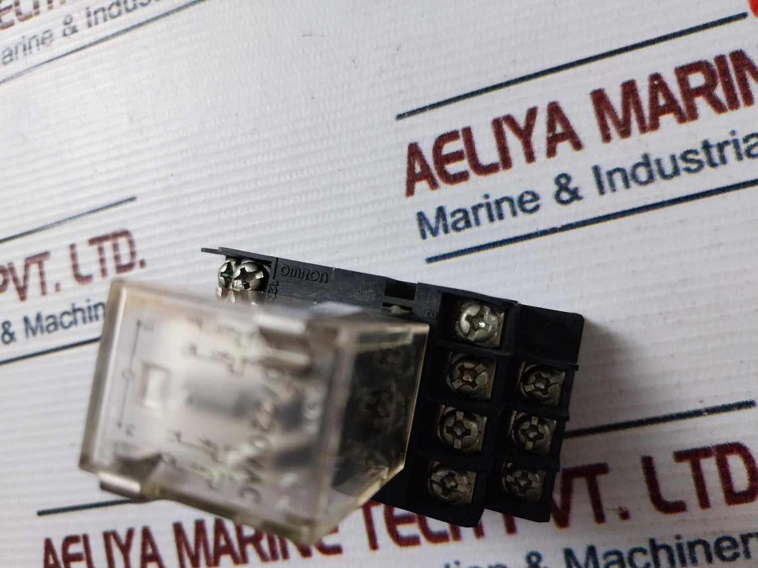 Omron My4Z Relay With Base 200/220Vac Pyf14T, 5A