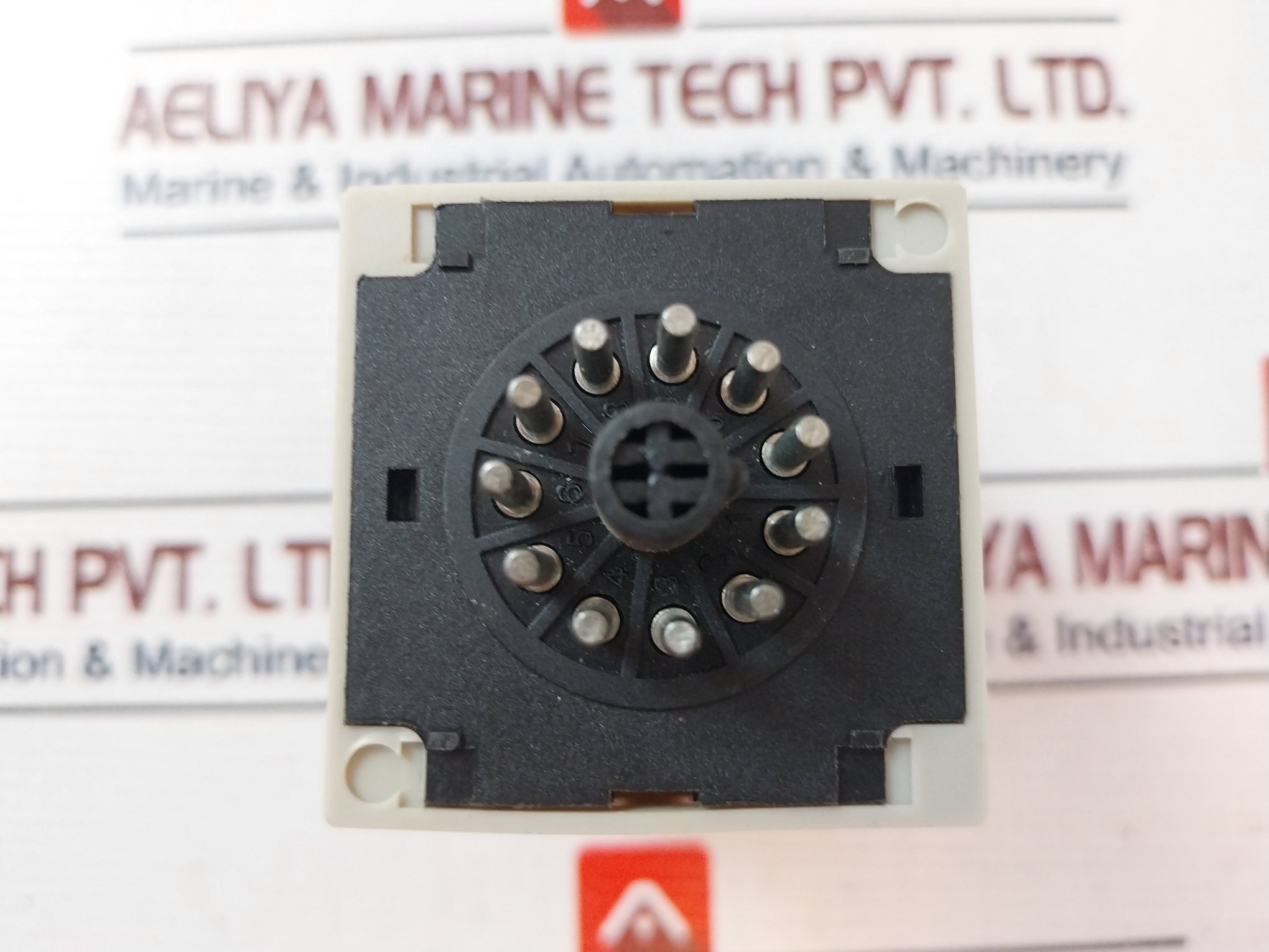 Omron H3Ba-n Solid-state Timer 220Vac 50/60Hz