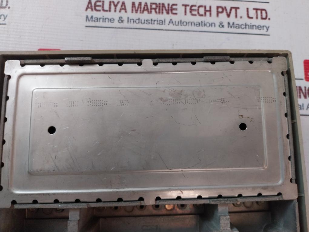 Triax Micro Matic 65013 RV Amplifier AISI 3D4 S +24V